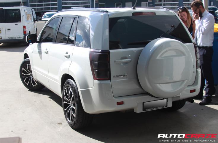 SUZUKI GRAND VITARA ULTIMATE MATTE BLACK OR POLISH ACCENTS