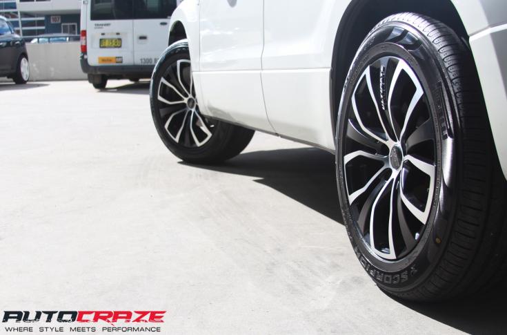 SUZUKI GRAND VITARA ULTIMATE MATTE BLACK OR POLISH ACCENTS