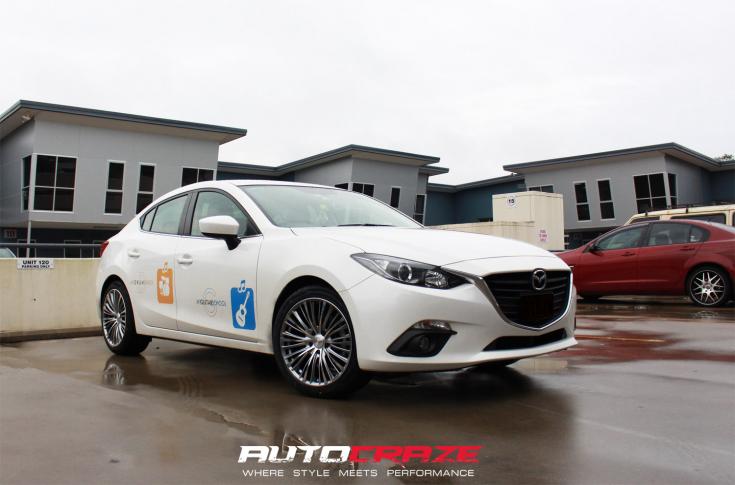 MAZDA-6-ES-AVANZIZ-HYPER-BLACK-MACHINE-FACE