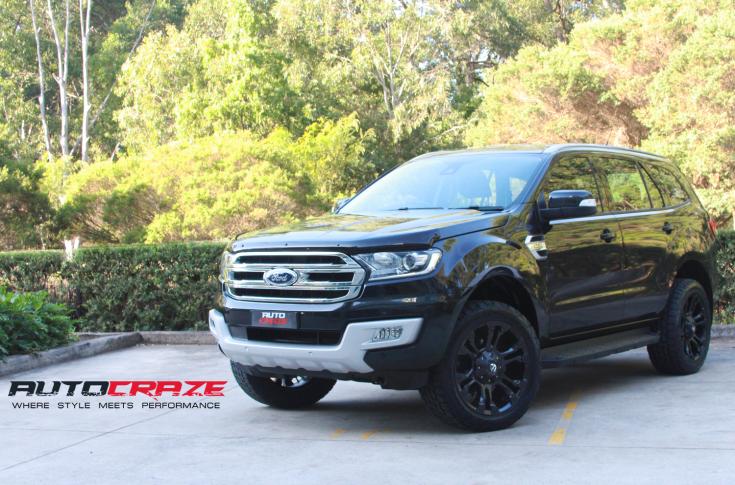 FORD EVEREST VAPOR MATTE BLACK