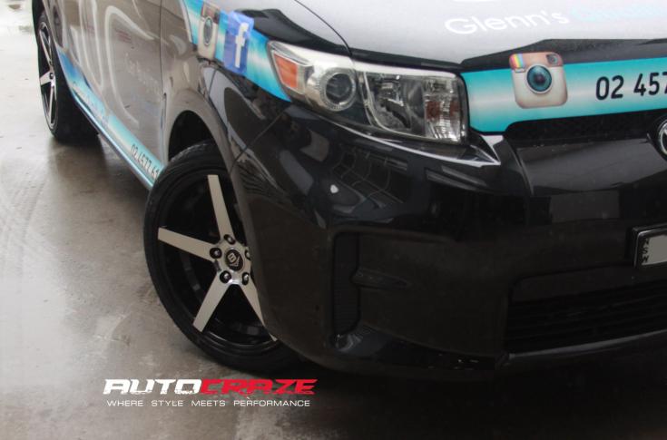 TOYOTA RUKUS RACER BLACK MACHINED FACE