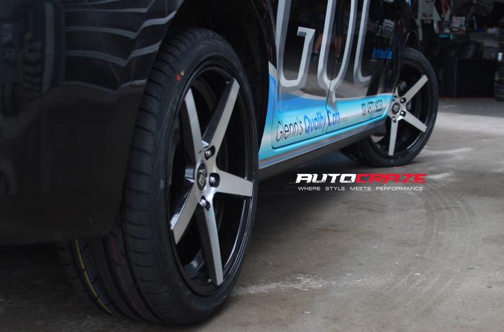 TOYOTA RUKUS RACER BLACK MACHINED FACE