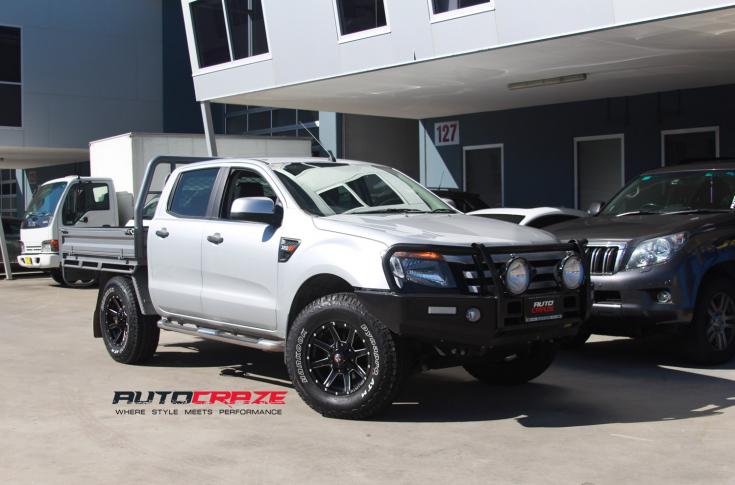 FORD RANGER RAZORBACK GLOSS BLACK MILLED ACCENTS