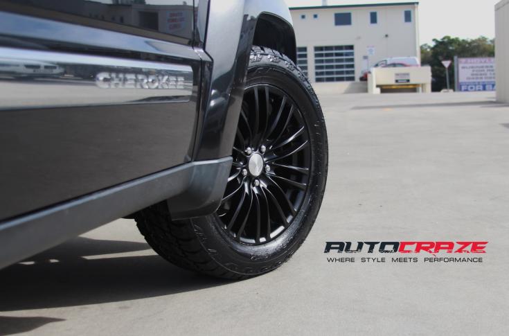 JEEP-CHEROKEE-EUROSTYLE8-MATTE-BLACK