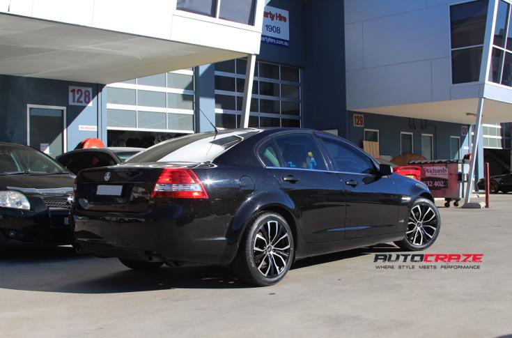 HOLDEN-COMMODORE-ULTIMATE-MATTE-BLACK-OR-POLISH-ACCENTS