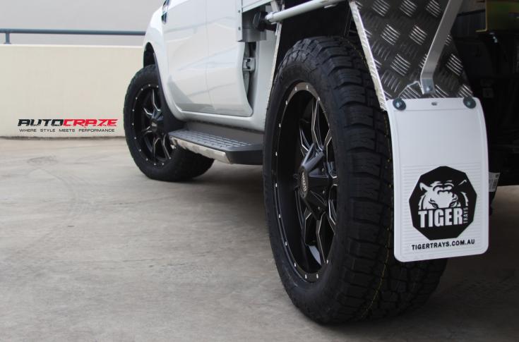 FORD RANGER MO970 SATIN BLACK MILLED ACCENTS