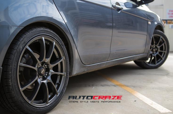 MITSUBISHI LANCER CHALLENGE GUN METALLIC MATTE
