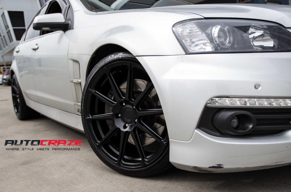 HOLDEN-COMMODORE-VE-HSV-SF04-MATTE-BLACK-2
