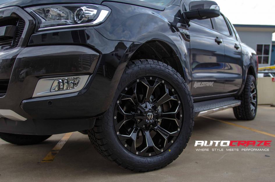 FORD RANGER ASSAULT GLOSS BLACK MILLED ACCENTS