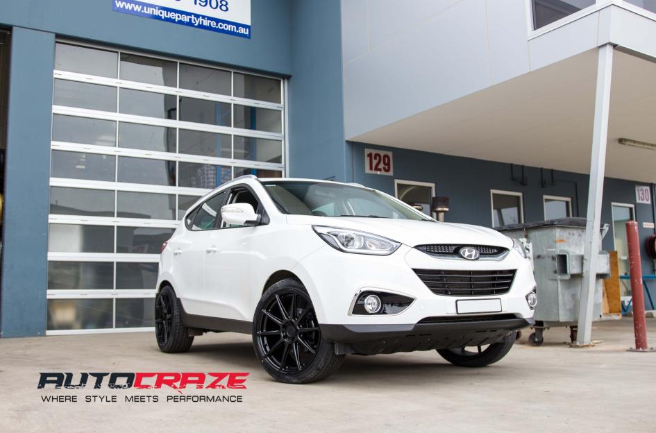 HYUNDAI IX35 ESSEN SATIN BLACK