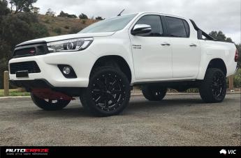 TOYOTA HILUX N80 4WD MO962 GLOSS BLACK