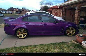 HOLDEN-COMMODORE-FRC-GOLD