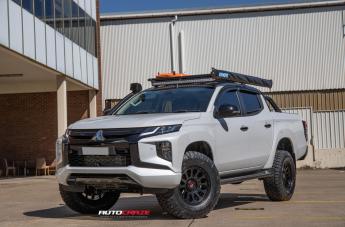 MITSUBISHI TRITON NOMAD VICTIM MATTE BLACK