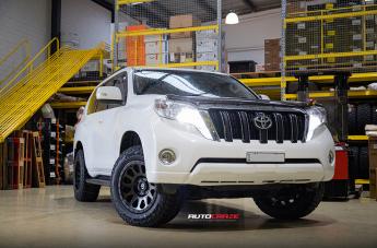 TOYOTA-PRADO-VECTOR-MATTE-BLACK