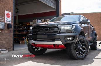 FORD RANGER RAPTOR ASSAULT GLOSS BLACK MILLED ACCENTS