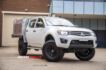 MITSUBISHI TRITON TERRA SATIN BLACK