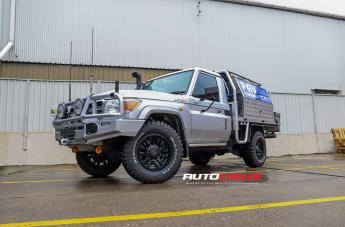 TOYOTA LANDCRUSIER SLEDGE MATTE BLACK