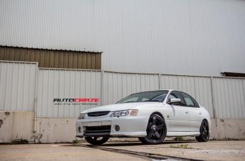 HOLDEN-COMMODORE-ROCKSTAR-775-MATTE-BLACK