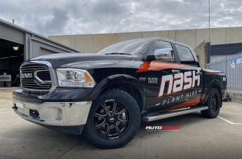 DODGE RAM MO970 GLOSS BLACK MILLED LOGO ON LIP