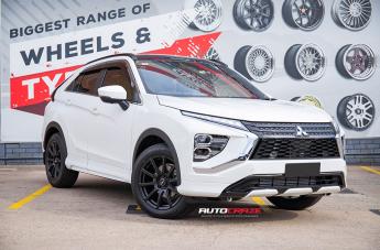 MITSUBISHI ECLIPSE CROSS CARBINE SATIN BLACK