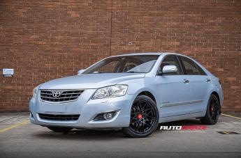 TOYOTA AURION ZR1 GLOSS BLACK