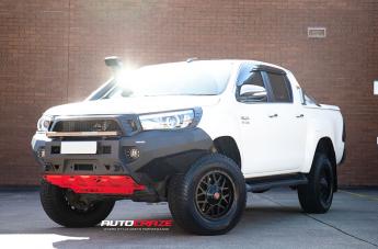 TOYOTA HILUX N80 4WD JUDGE MATTE BLACK