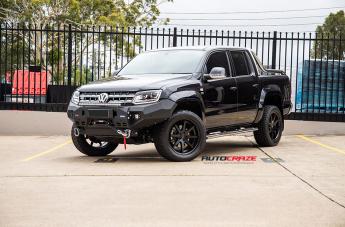 VOLKSWAGEN AMAROK REVERB SATIN BLACK