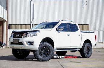 NISSAN NAVARA 4X4 ACCESSORIES
