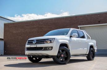 VOLKSWAGEN AMAROK AB811 SATIN BLACK MILLED W  GLOSS BLACK ACCENTS