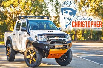 TOYOTA HILUX 4WD ROCKSTAR XD 2 MATTE BLACK ORANGE INSERTS