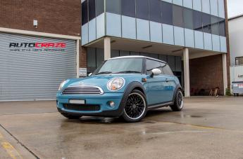 MINI-COOPER-OX631A-BLACK-MACHINED-LIP-2