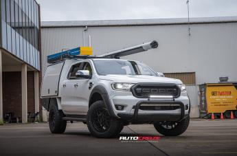 FORD RANGER KM544 MESA SATIN BLACK GLOSS BLACK LIP