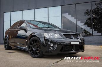 HOLDEN-COMMODORE-SF04-MATTE-BLACK
