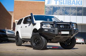 NISSAN NAVARA D LOCKER BLACK
