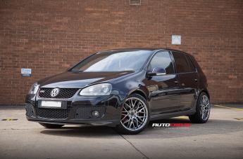 VOLKSWAGEN POLO HOCKENHEIM HYPER BLACK