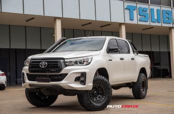TOYOTA HILUX N80 4WD D LOCKER BLACK