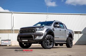 FORD-RANGER-VAPOR-BLACK-MACHINED-WITH-DARK-TINT