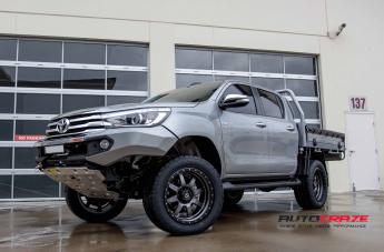 TOYOTA HILUX N80 4WD TROPHY MATTE ANTHRACITE WITH BLACK RING