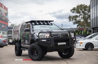 TOYOTA HILUX N80 4WD VICTIM MATTE BLACK