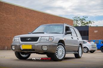 SUBARU FORESTER MR141 WHITE