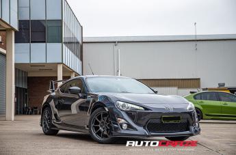 TOYOTA-86-ENKEI-PF09-MATTE-DARK-GUN-METALLIC