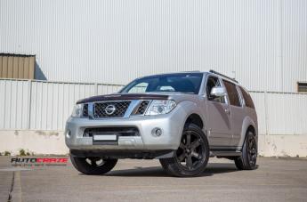 NISSAN PATHFINDER BEAST BLACK   MACHINED WITH DARK TINT