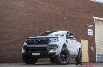 FORD-RANGER-VAPOR-MATTE-BLACK