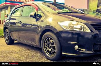 TOYOTA COROLLA ROTATE GUN METALLIC MATTE