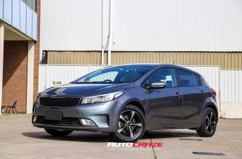 KIA-CERATO-BADGER-PIANO-BLACK-MACHINED