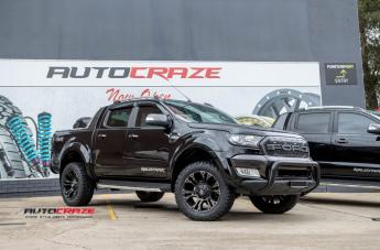 FORD-RANGER-VAPOR-BLACK-MACHINED-WITH-DARK-TINT