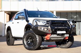 ISUZU DMAX D LOCKER BLACK