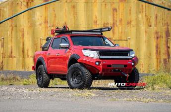 NISSAN-NAVARA-D-HOLE-BLACK