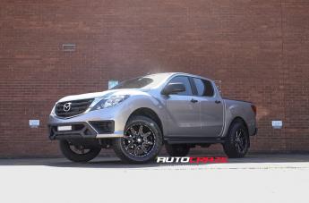 MAZDA BT 50 BLADE  OR GLOSS BLACK MILLED