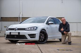 VOLKSWAGEN GOLF IFG 39 BLACK